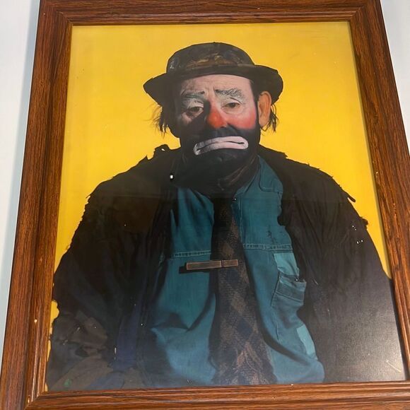 ‎Sad clown wood framed portrait - Picture 1 of 7